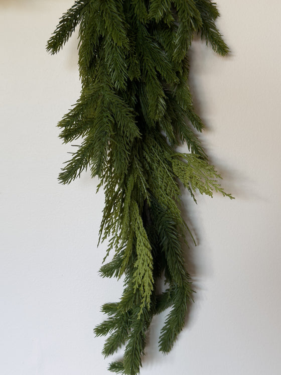 6' Fresh Touch Spruce & Cedar Garland
