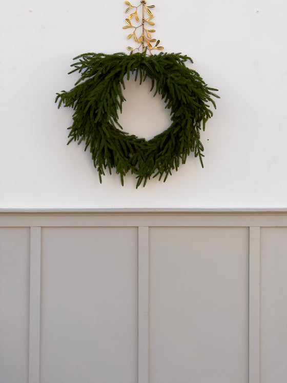 24" Norfolk Pine Wreath