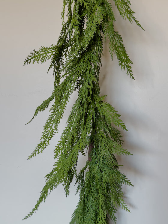 5.5' Cedar Garland