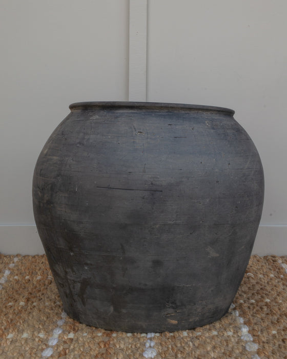 Louis I Vintage Pottery