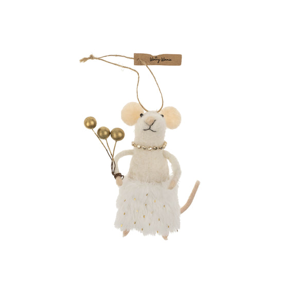 Wintry Winnie Mouse