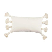  Chunky Lumbar Tassel Pillow