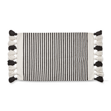  Stripe Rug